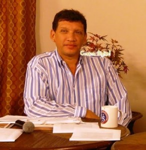 mussio la noticia en el café