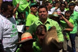 Rogelio-Sánchez-Galán-en-campaña-por-el-Partido-Verde-Foto-Tomada-de-Facebook-440x294