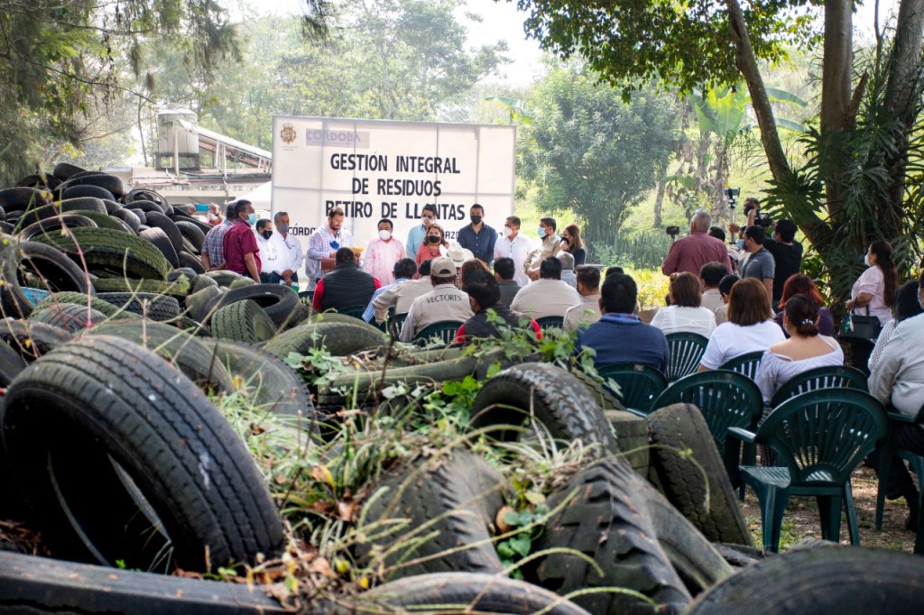 Realiza Córdoba reciclaje de llantas para prevenir el dengue y evitar emisiones de&nbsp;CO2