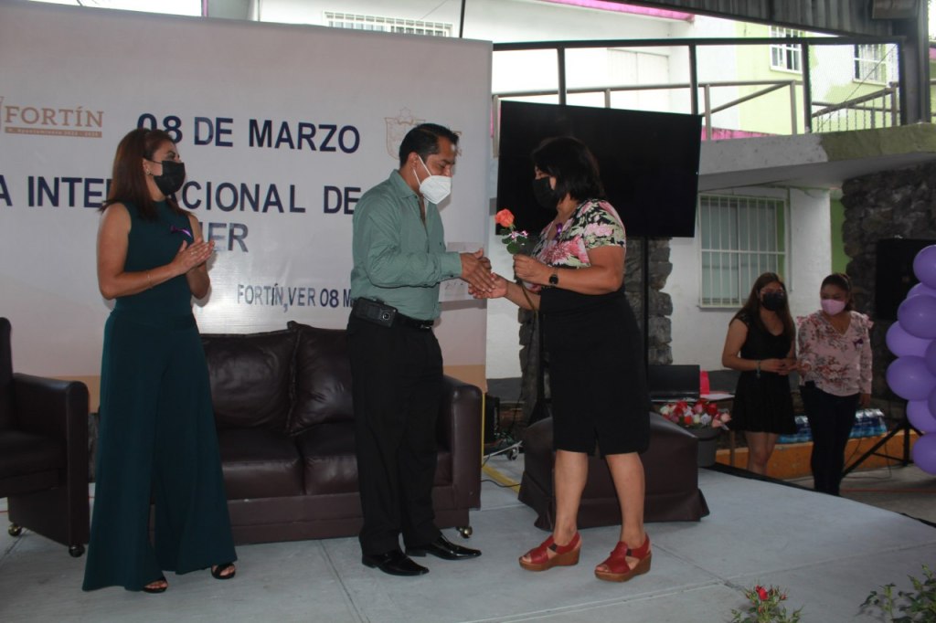 Conmemoran autoridades Día Internacional de la&nbsp;Mujer