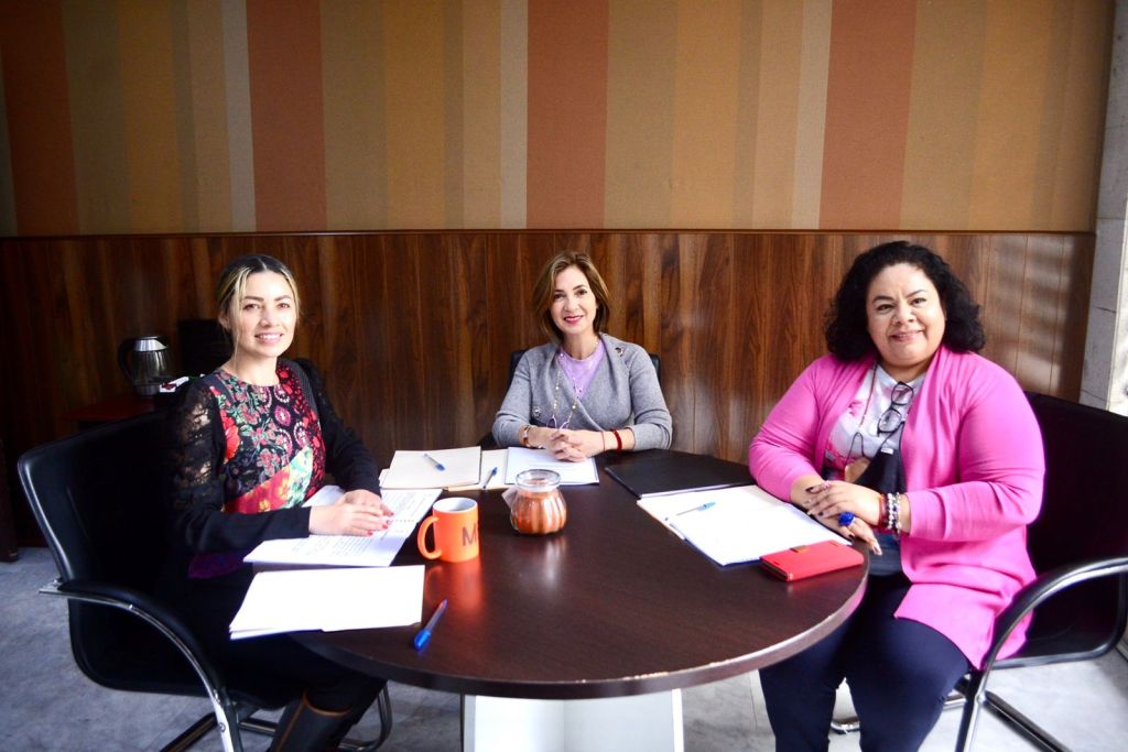 Promover derechos de las mujeres en Pueblos Originarios y en todo Veracruz, acuerdan Illya Escobar y Ana Miriam&nbsp;Ferráez