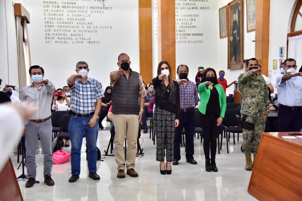 Instalan y toman protesta a integrantes del Consejo Consultivo de&nbsp;Comercio