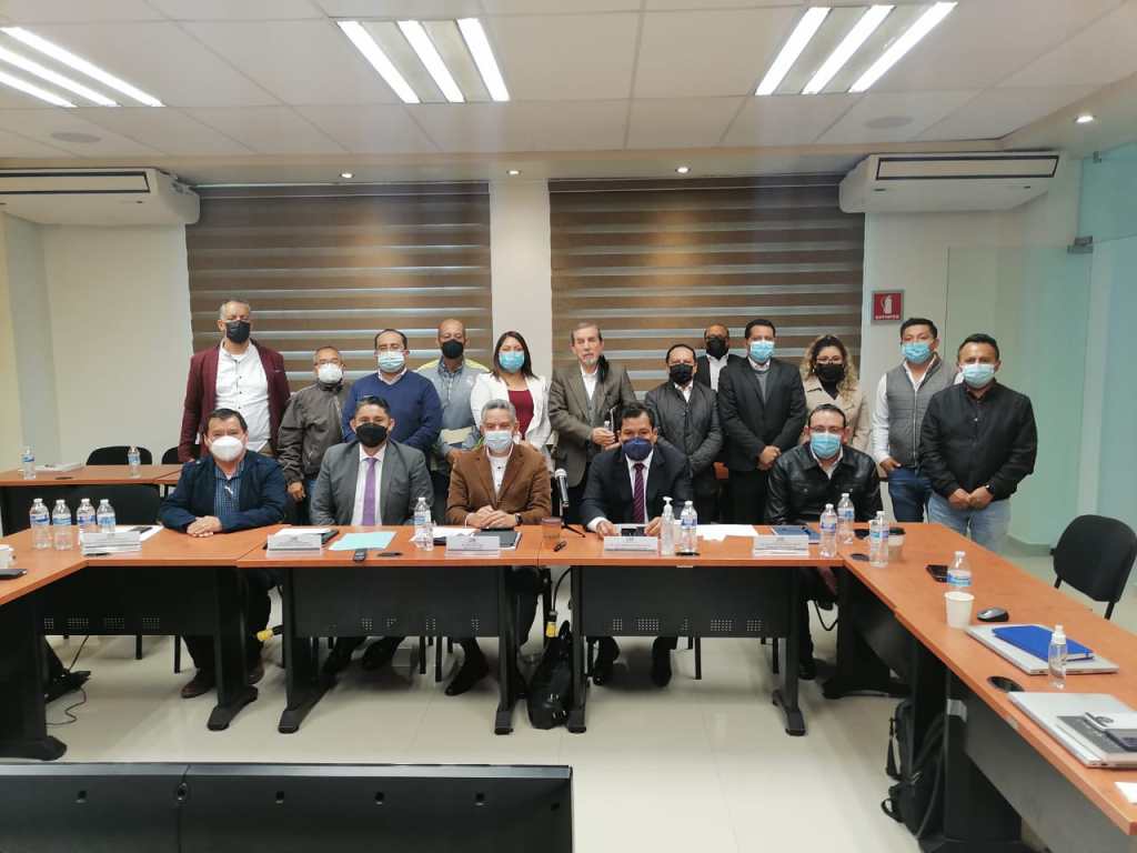 Buscan ayuntamientos ampliar redes de distribución y saldar adeudos con CFE: Magdaleno&nbsp;Rosales