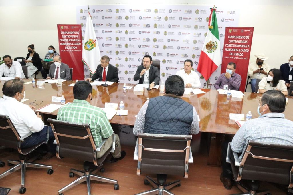 Continúa el pago a municipios por controversias constitucionales