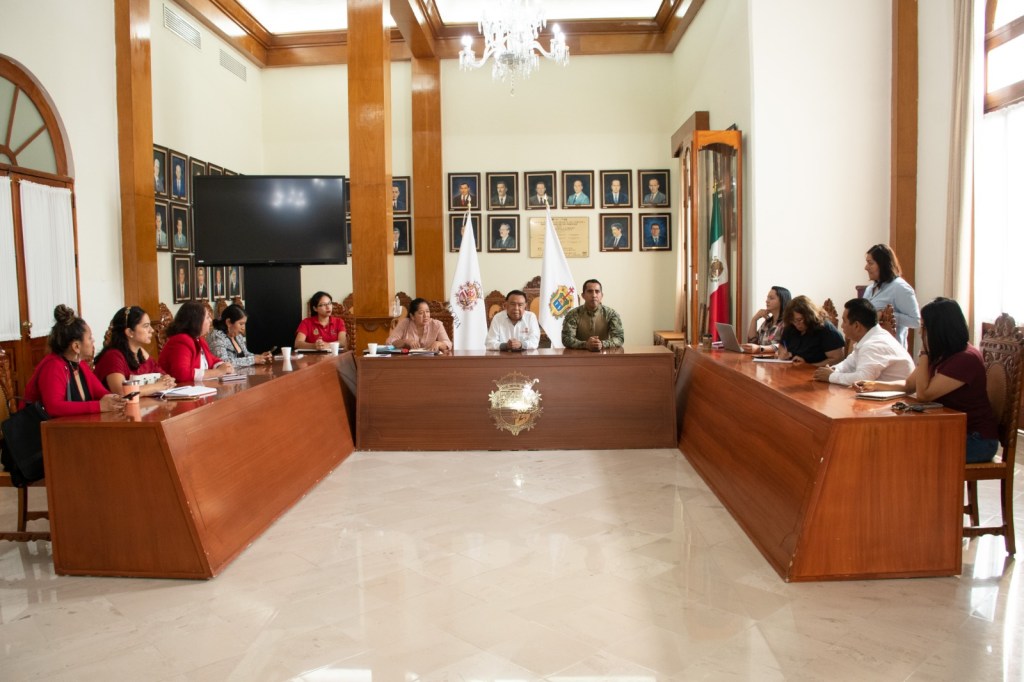 Encabeza Presidente Juan Martínez Mesa de&nbsp;Seguridad