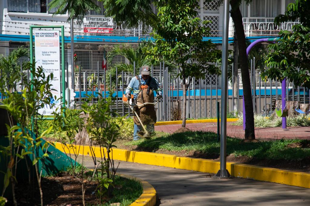 Inician trabajos de mantenimiento en parque San José; se sembrarán&nbsp;árboles