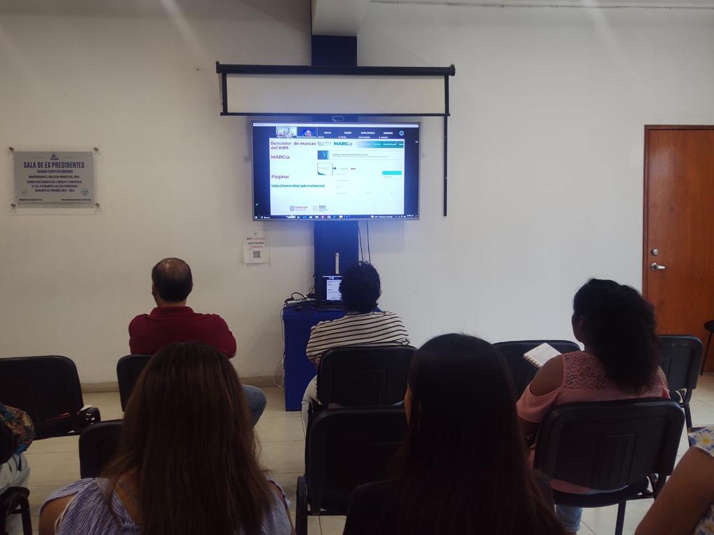 Reciben empresarios y emprendedores capacitación para “Registro de&nbsp;Marca”