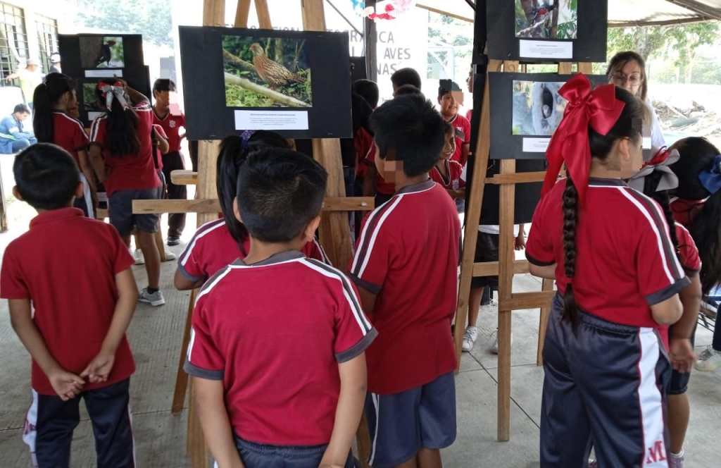 Llega a comunidades exposición fotográfica de&nbsp;aves