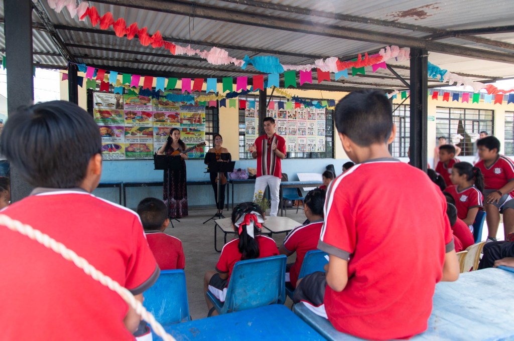 Celebran el “Día Mundial del Juego” con niños en la comunidad&nbsp;Berlín
