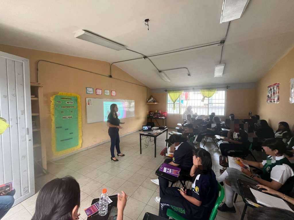 Da cursos el IMM a estudiantes para erradicar la violencia contra la mujer en&nbsp;Córdoba