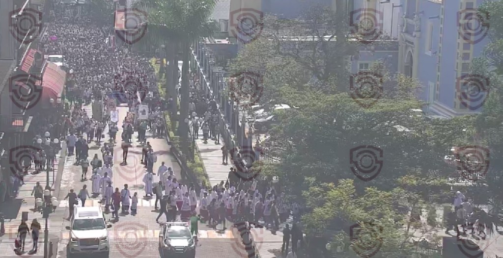 Corporaciones de seguridad del Ayuntamiento de Córdoba resguardan personas en&nbsp;peregrinación