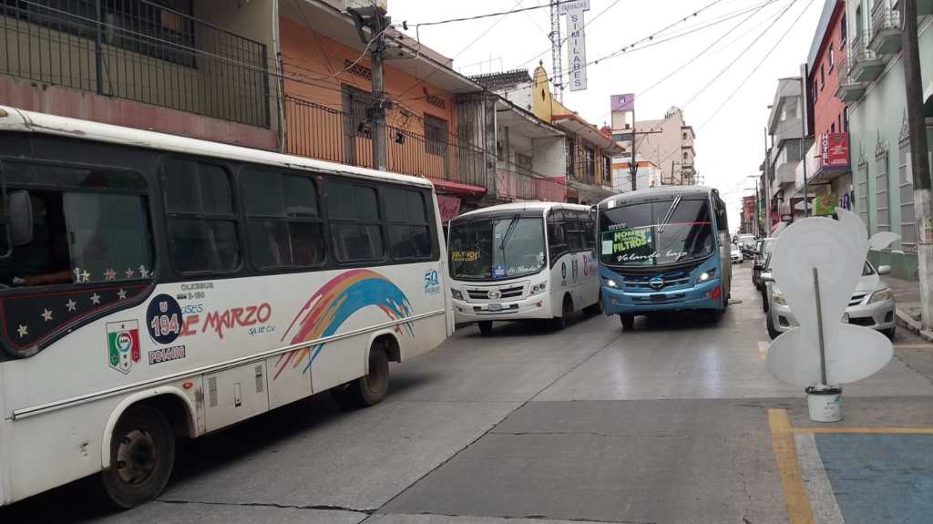 Aumenta pasaje urbano en Xalapa; ajuste inflacionario golpea a&nbsp;usuarios